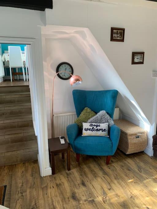 וויטבי Award Winning Pet Friendly Paddock Cottage מראה חיצוני תמונה